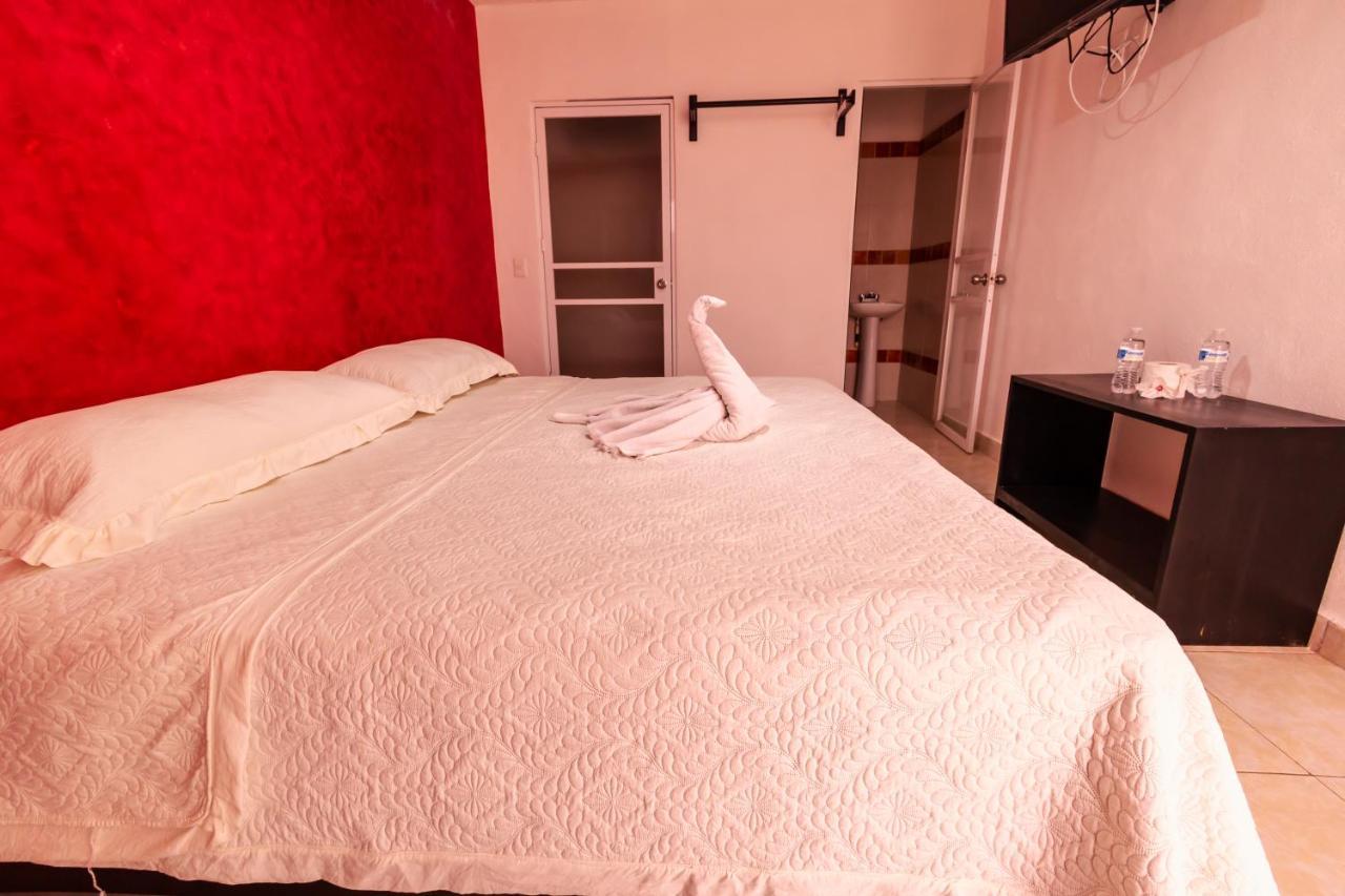 Hotel Bello Caribe Express Косумел Екстериор снимка